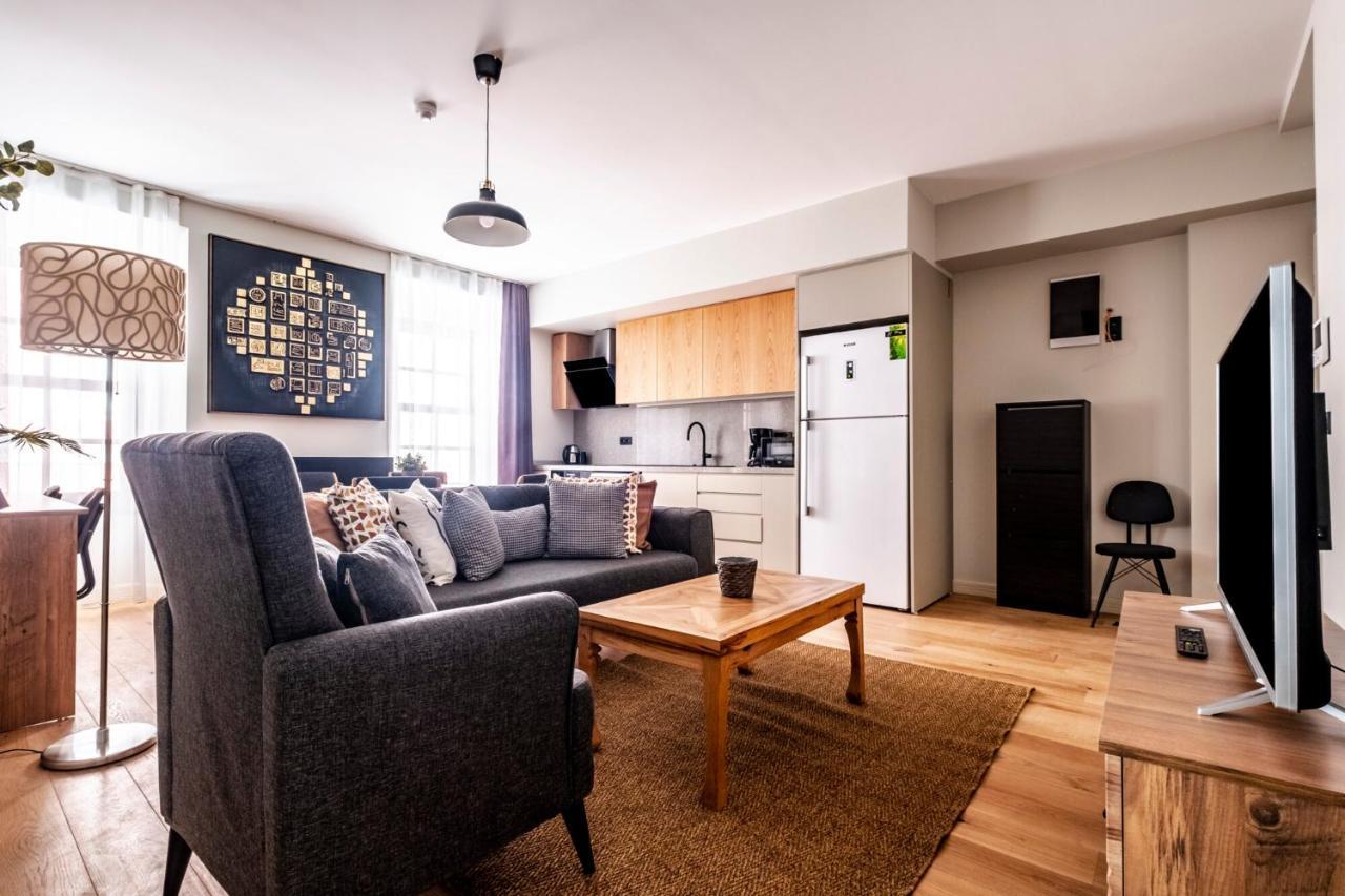 Charming Flat With Central Location In Beyoglu Istanbul Exterior photo